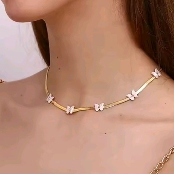 Anthropologie Jewelry - Butterfly Kiss 18K Gold Stainless Steel Snake Chain Necklace